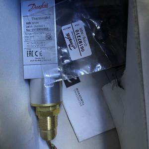 Danfoss Thermostat MBC8100 061B800466